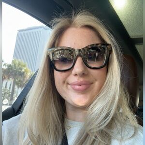 Meet your Posher, Maison